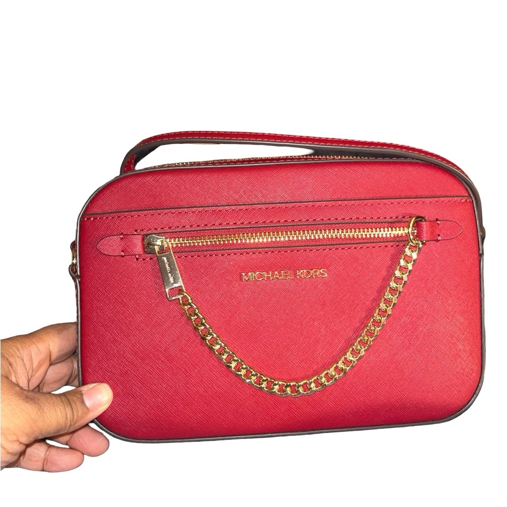 Michael Kors Cherry Red Crossbody Bag with Gold Chain ❌